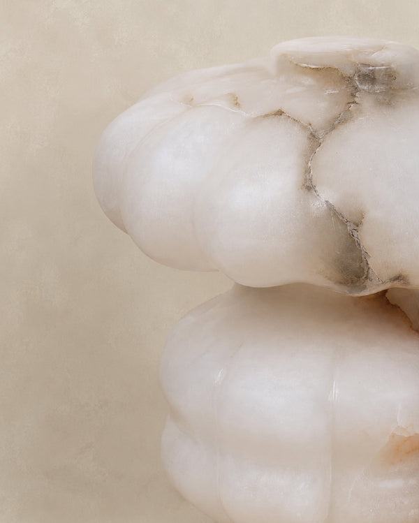 Close-up of Raaq table lamp natural stone texture